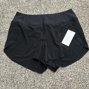 NWT‼️ Athleta Run With It Athletic Shorts - 1x